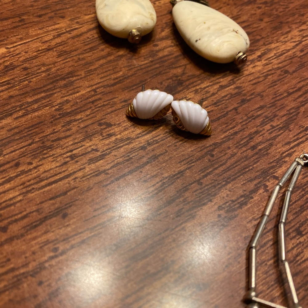 Beach bag of jewelry